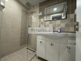 1 chambre Tsentar, Varna 14