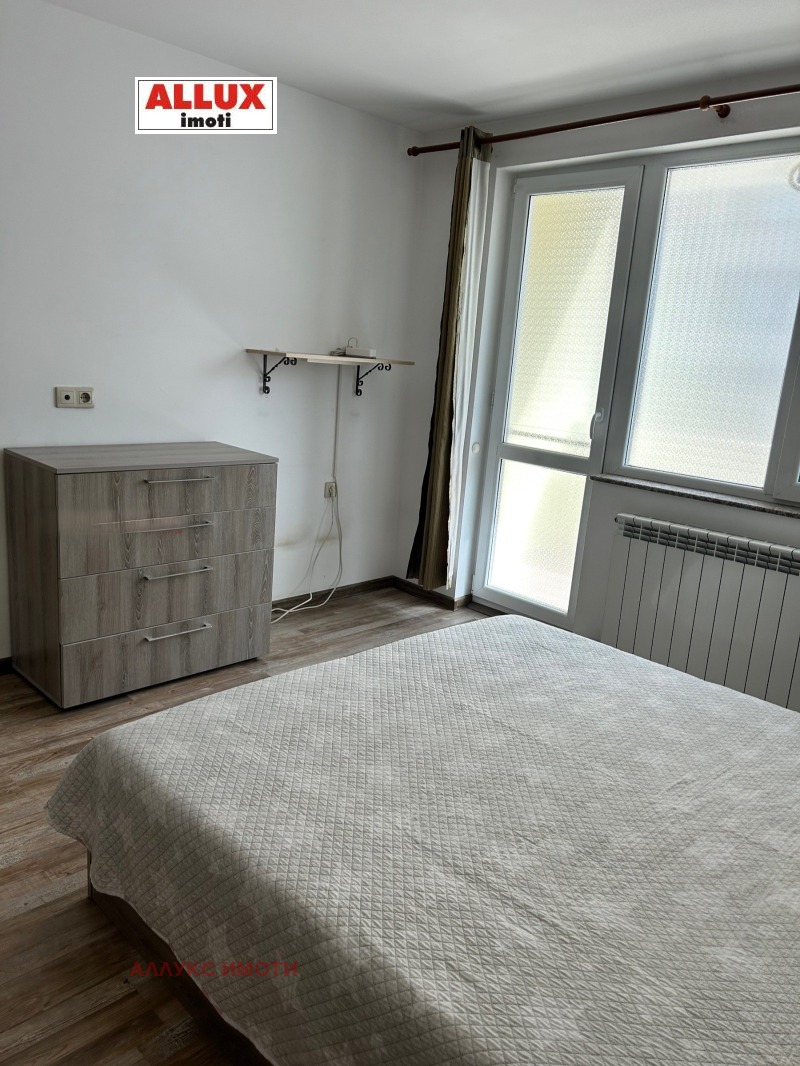 Do wynajęcia  1 sypialnia Ruse , Centar , 65 mkw | 63499408 - obraz [5]