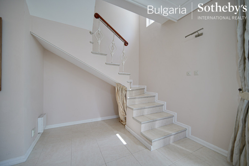 För uthyrning  2 sovrum Sofia , Lozenec , 180 kvm | 95274334 - bild [11]