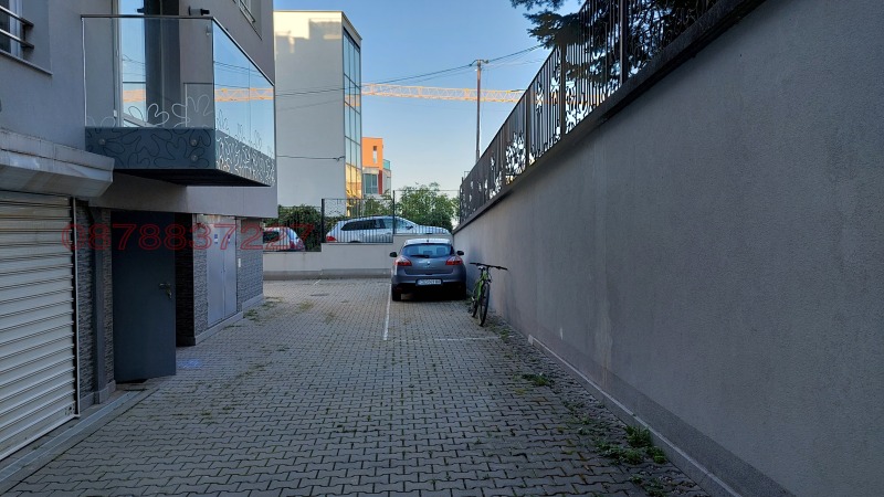Vuokrattavana  Autotalli Sofia , Simeonovo , 20 neliömetriä | 23336304 - kuva [3]