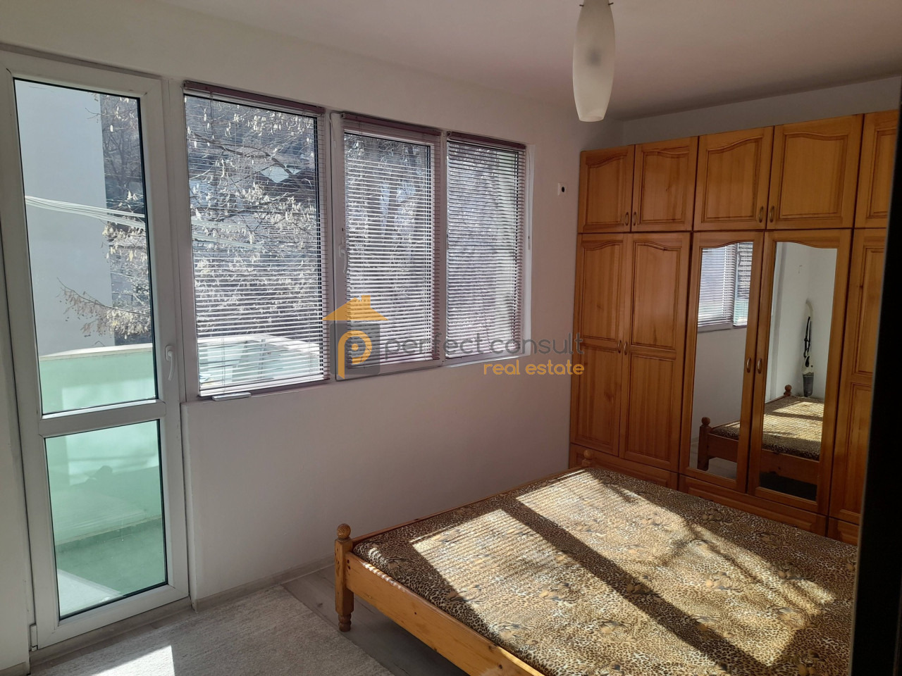 Дава под наем 3-СТАЕН, гр. Пловдив, Младежки Хълм, снимка 3 - Апартаменти - 53647552