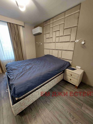 En renta  2 dormitorios Sofia , Vitosha , 143 metros cuadrados | 71368076 - imagen [5]