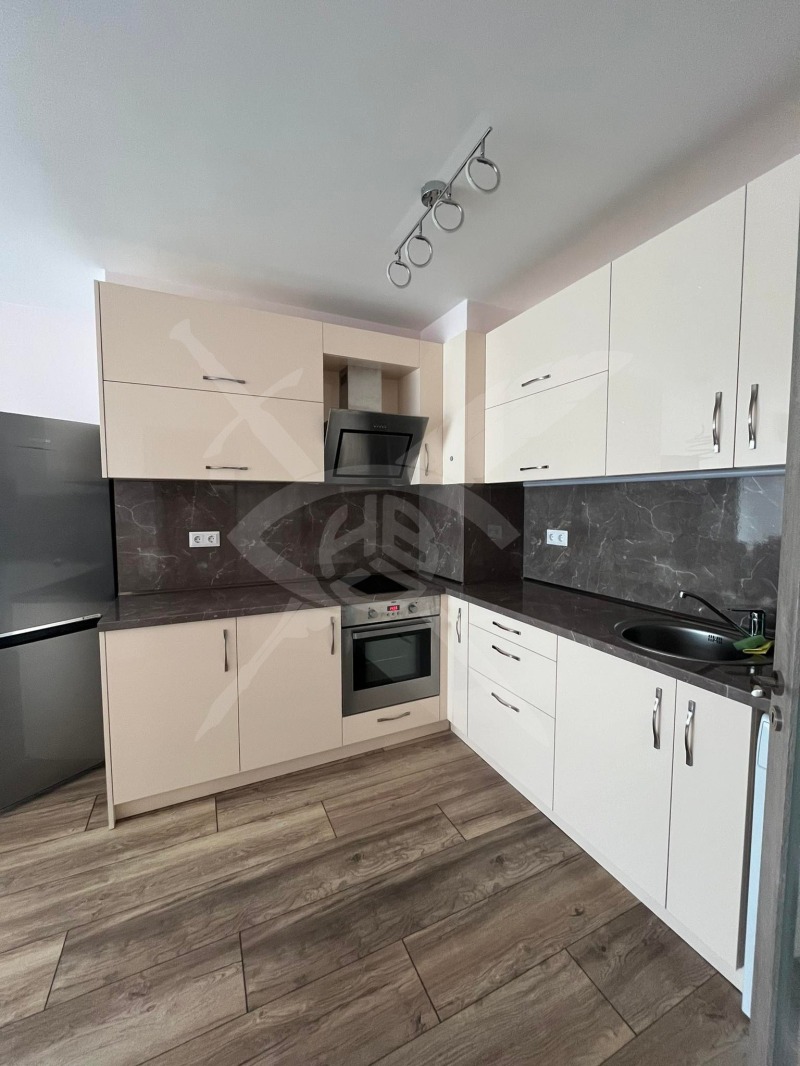 Дава под Наем 2-СТАЕН в град Варна, Младост 2 - 57 кв.м / 450 € » 880.12 лв., ЕКС НВД ООД