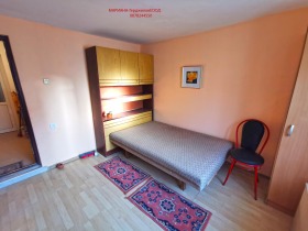 Chambre Zapaden, Plovdiv 1