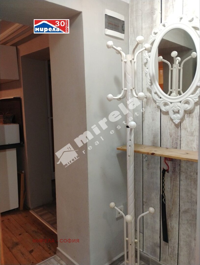 Издаје се  1 спаваћа соба Софија , Центар , 45 м2 | 67295948 - слика [7]