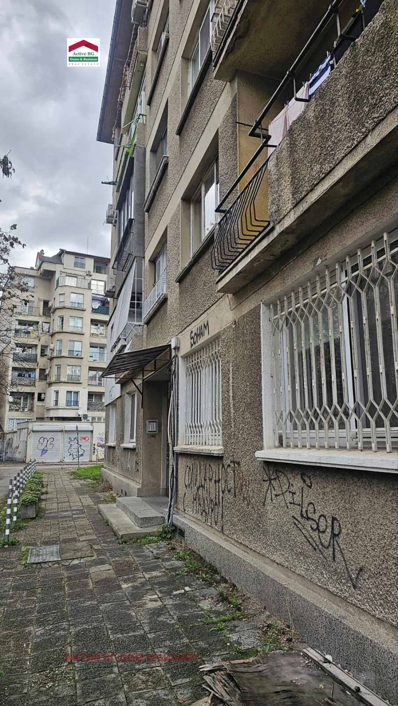 Дава под наем 2-СТАЕН, гр. София, Център, снимка 2 - Апартаменти - 53410191