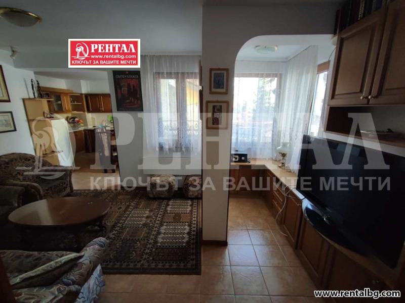 Vuokrattavana  2 makuuhuonetta Plovdiv , Tsentar , 97 neliömetriä | 52921486