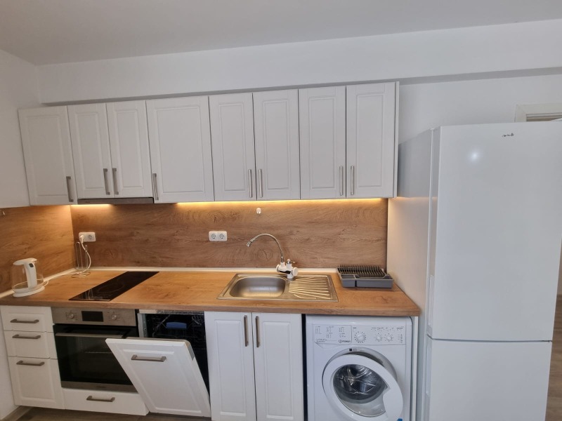 En renta  2 dormitorios Plovdiv , Yuzhen , 90 metros cuadrados | 83838017 - imagen [4]