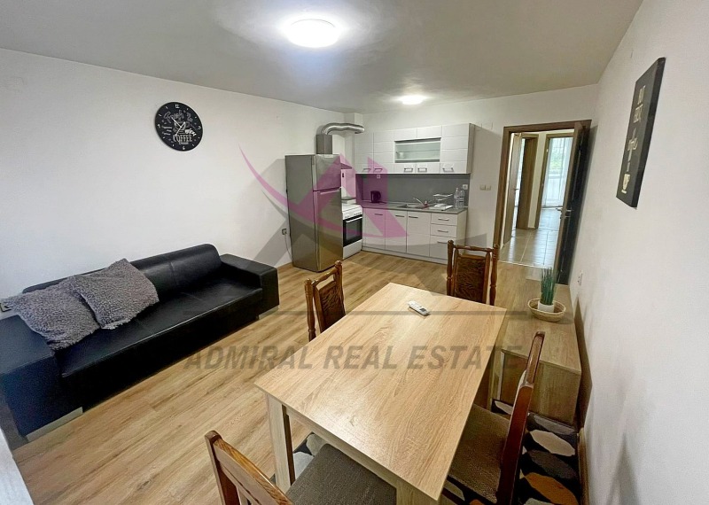В оренду  2 спальні Варна , Колхозен пазар , 70 кв.м | 63920687