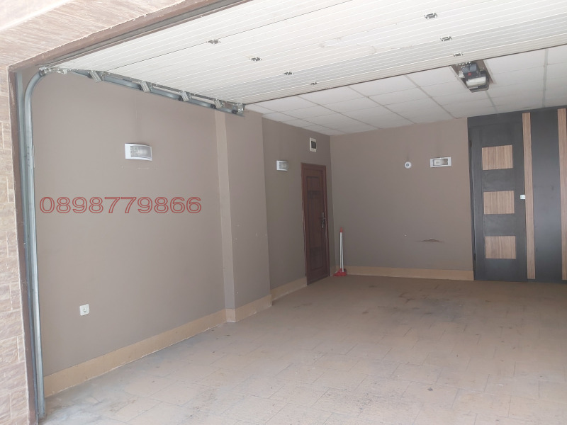 Дава под наем ГАРАЖ, ПАРКОМЯСТО, гр. София, Градина, снимка 2 - Гаражи и паркоместа - 52842363