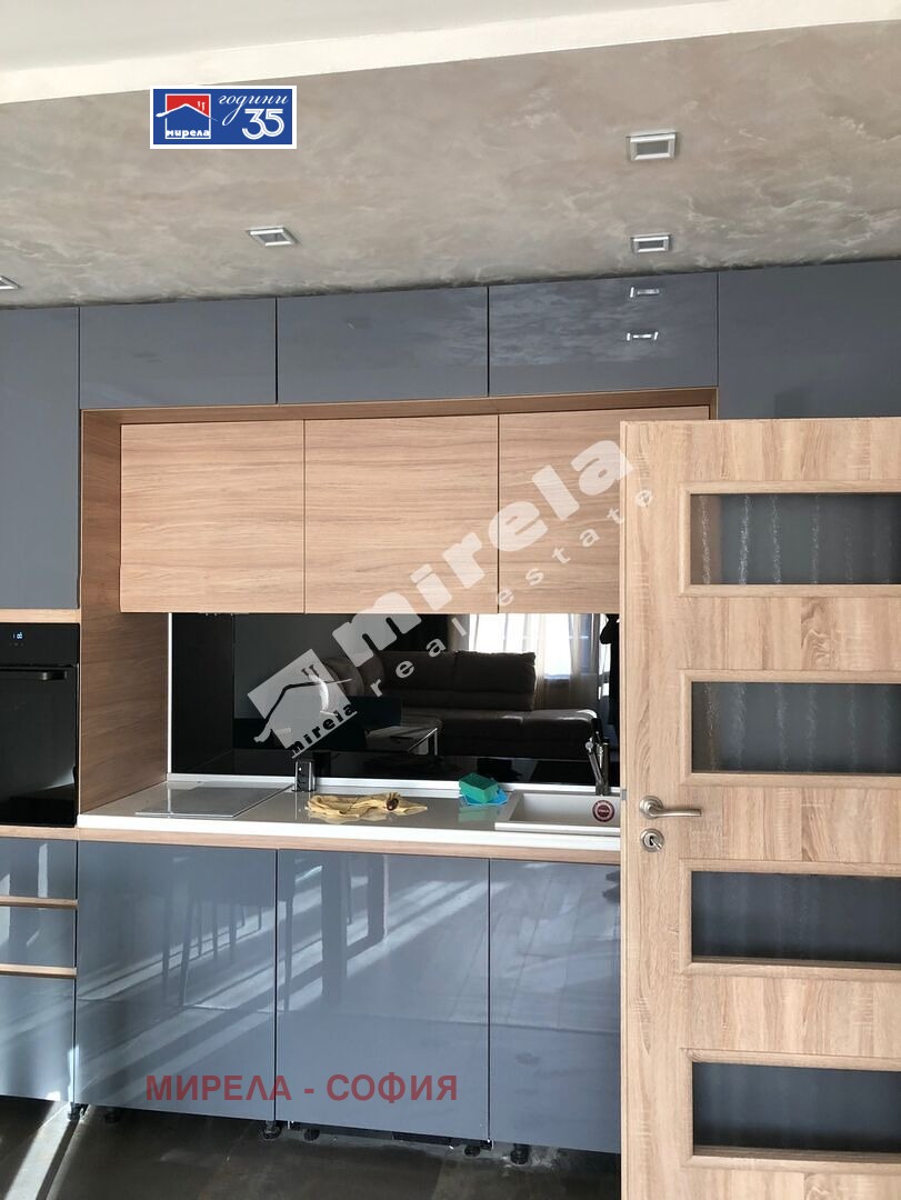 Дава под наем 2-СТАЕН, гр. София, Център, снимка 3 - Апартаменти - 53643468