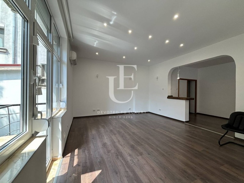 Para alugar  1 quarto Sofia , Iavorov , 70 m² | 26859783