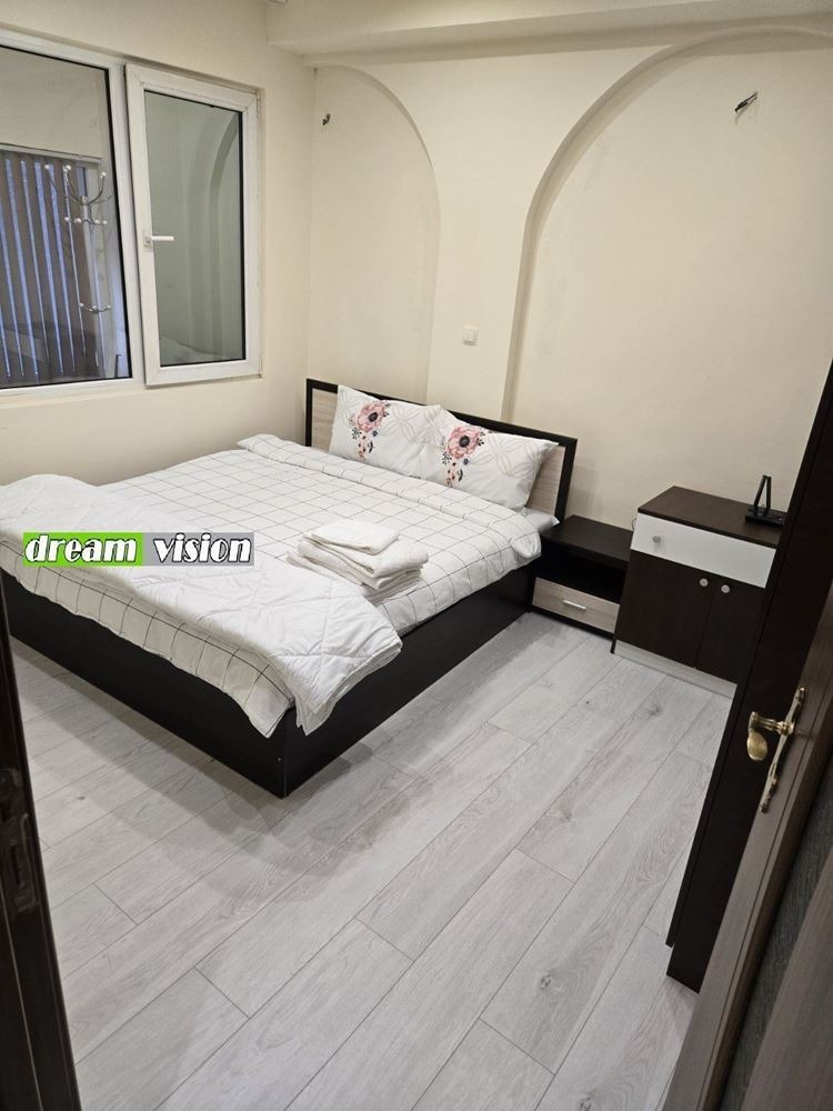 Te huur  2 slaapkamers Sofia , Zona B-18 , 90 m² | 70218176 - afbeelding [9]
