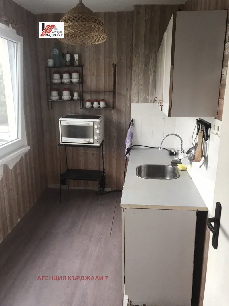 Издаје се  3+ спаваћа соба Карджали , Вазрожденци , 97 м2 | 99125962 - слика [4]