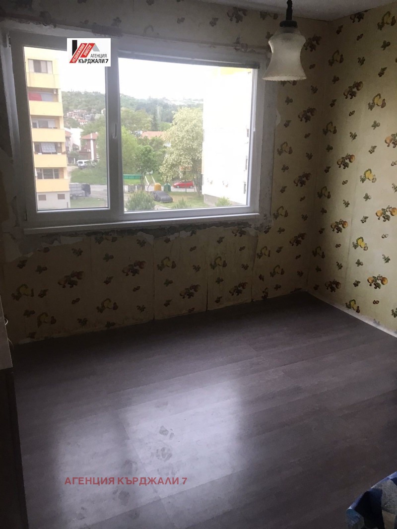 Издаје се  3+ спаваћа соба Карджали , Вазрожденци , 97 м2 | 99125962 - слика [7]