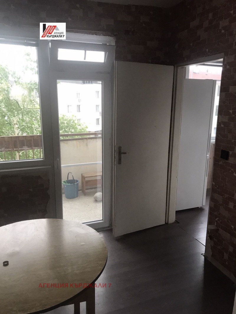 Издаје се  3+ спаваћа соба Карджали , Вазрожденци , 97 м2 | 99125962 - слика [9]