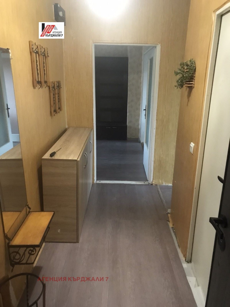 Издаје се  3+ спаваћа соба Карджали , Вазрожденци , 97 м2 | 99125962 - слика [2]