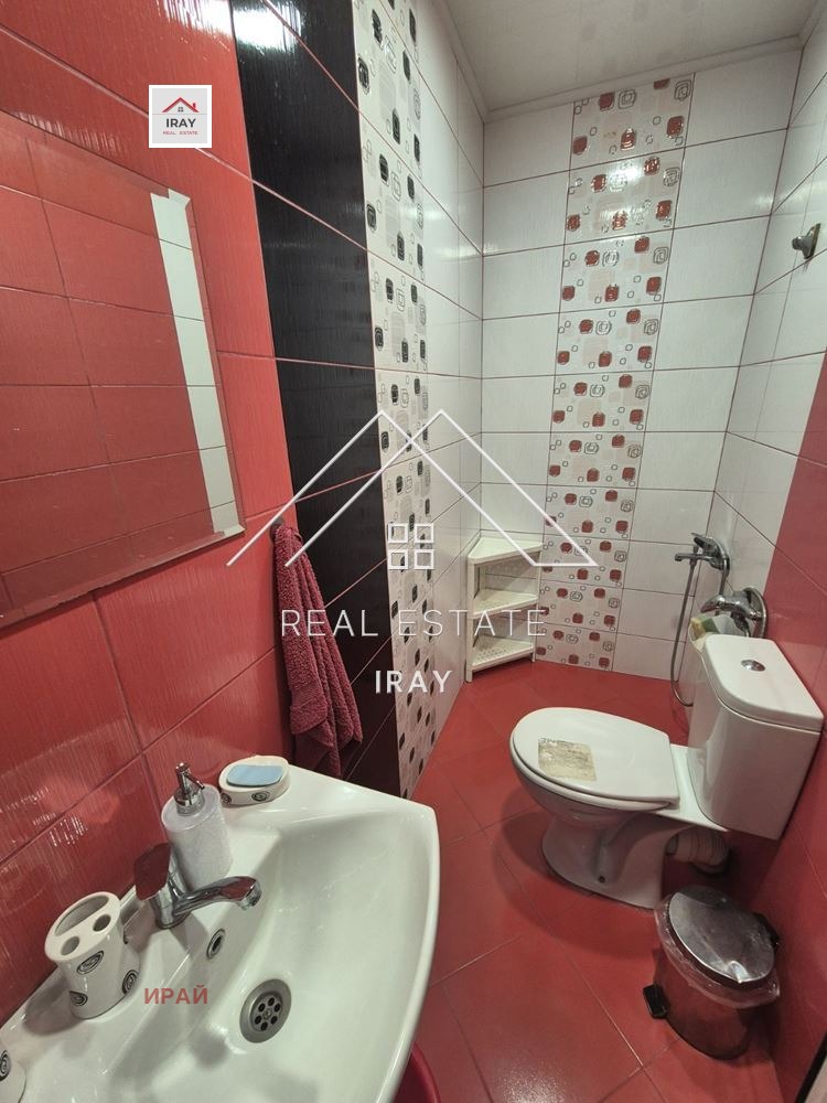 Дава под наем МНОГОСТАЕН, гр. Стара Загора, Център, снимка 13 - Апартаменти - 52521559