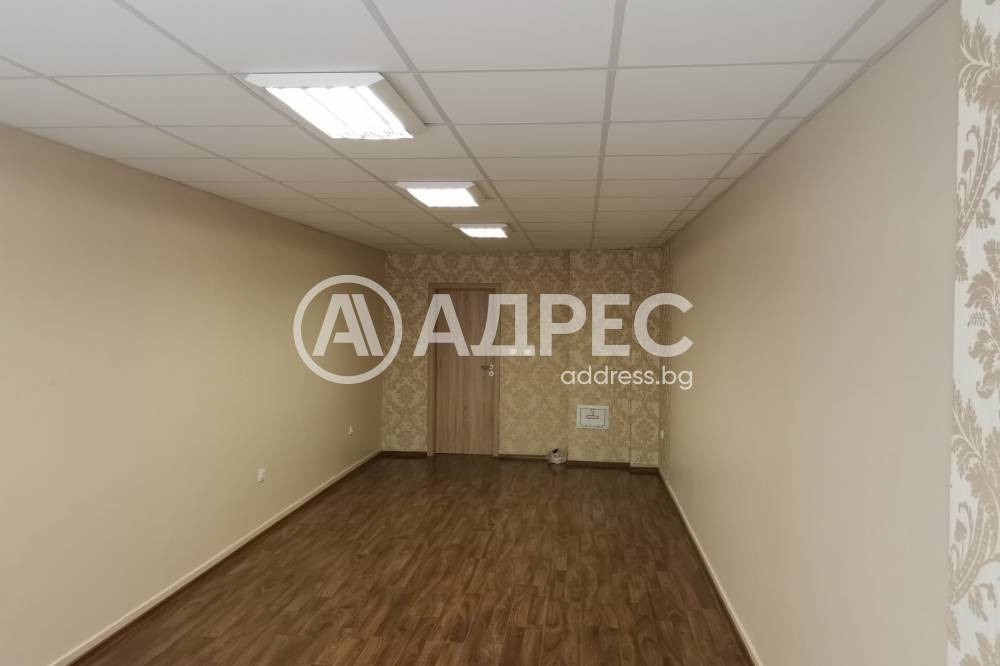 Дава под наем МАГАЗИН, гр. София, Борово