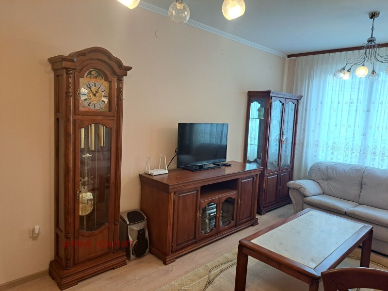 Til leie  1 soverom Sofia , Ivan Vazov , 65 kvm | 60233100 - bilde [8]