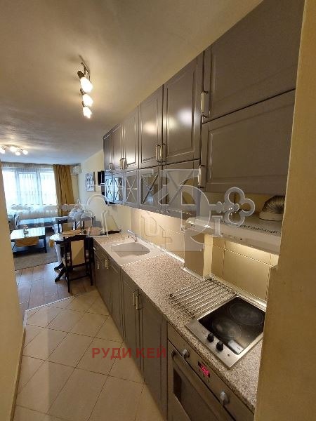 Дава под наем 2-СТАЕН, гр. Варна, Колхозен пазар, снимка 6 - Апартаменти - 52443538