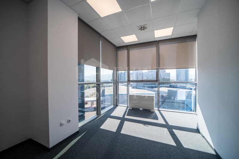 For Rent  Office Sofia , Poligona , 725 sq.m | 52830758 - image [2]