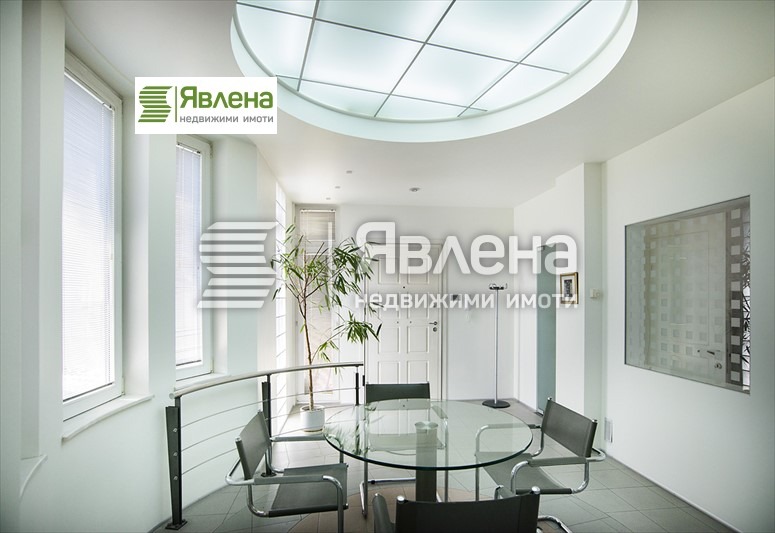 Под наем ОФИС, град София, Център • 1000 € • 27760242 — Holmes.bg