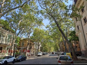 Butik Tsentar, Plovdiv 1