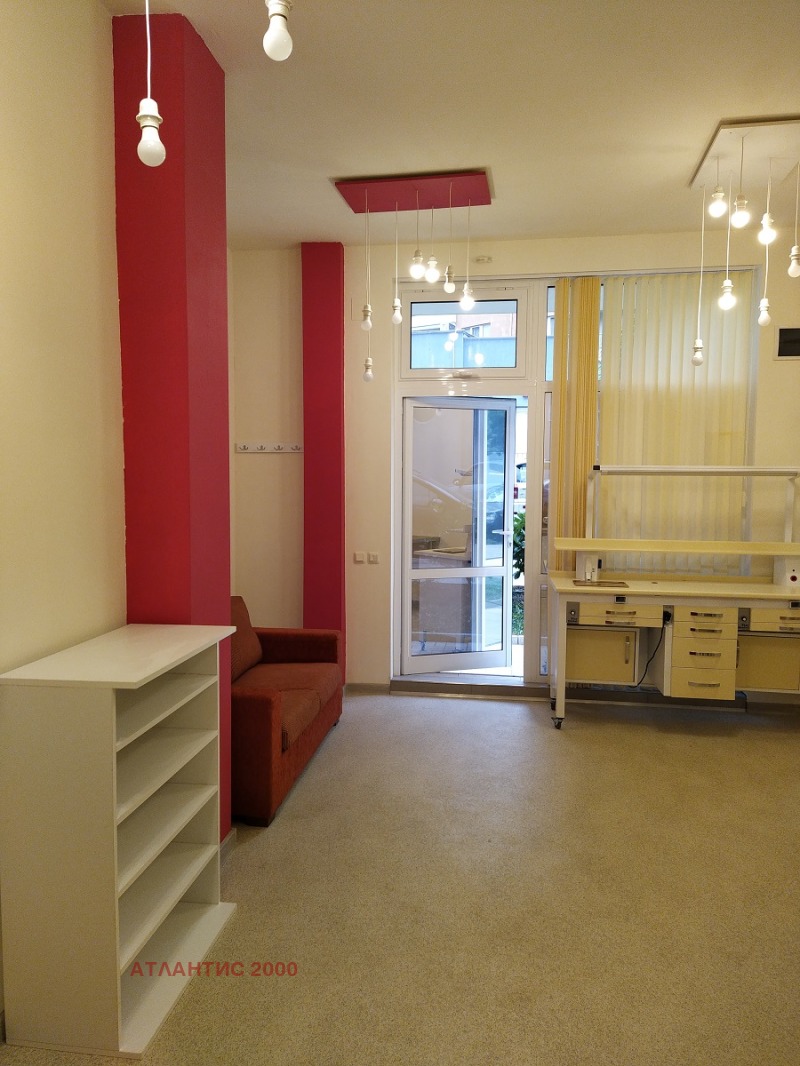 Издаје се  Схоп Софија , Гоце Делчев , 28 м2 | 99264739 - слика [5]