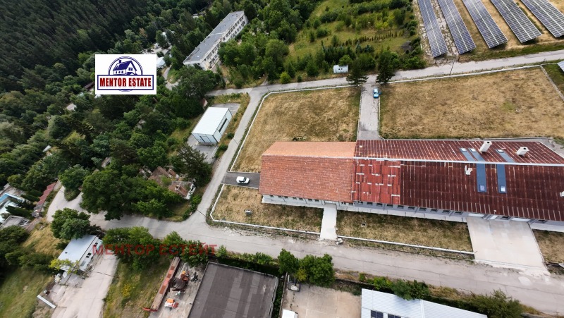 Zu vermieten  Industriegebäude region Pernik , Breznik , 500 qm | 97063011 - Bild [9]