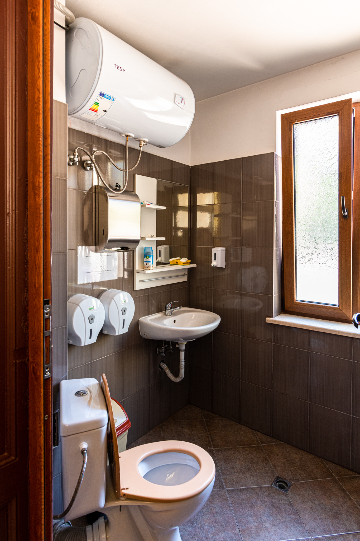 Дава под наем БИЗНЕС ИМОТ, гр. София, Център, снимка 10 - Други - 54082140