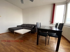 1 dormitorio Zona B-18, Sofia 2