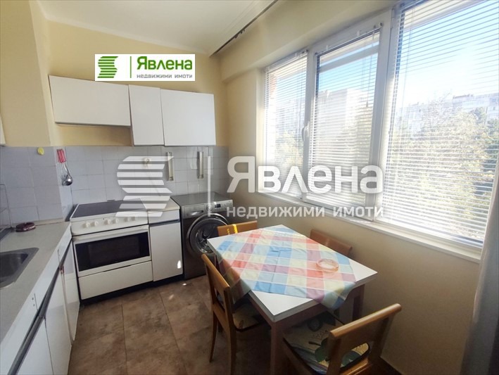 Kiadó  Stúdió Sofia , Razsadnika , 42 négyzetméter | 78320926 - kép [2]