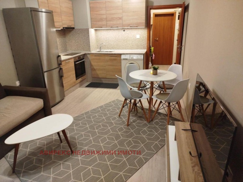 De inchiriat  1 dormitor Plovdiv , Camenița 2 , 70 mp | 60031657 - imagine [2]