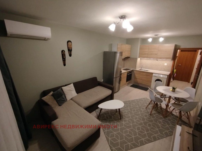 Дава под нем  2-стаен, град Пловдив, Каменица 2 •  850 лв. • ID 57105613 — holmes.bg - [1] 