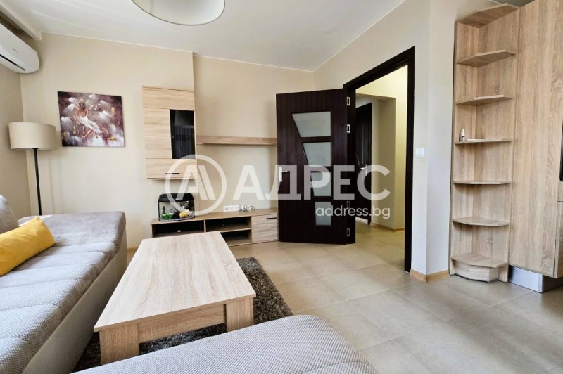 K pronájmu  2 ložnice Sofia , Zona B-18 , 86 m2 | 76051984 - obraz [3]