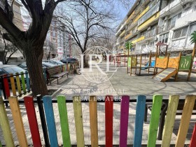 ���� ��� ���� 3-����� | Imot.bg � ����� ������ 14