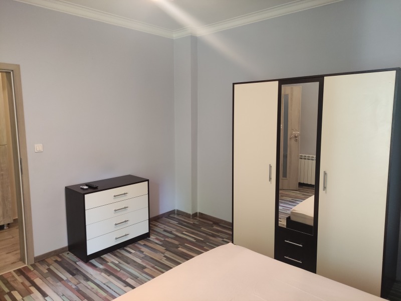 För uthyrning  2 sovrum Sofia , Centar , 84 kvm | 34863797 - bild [7]