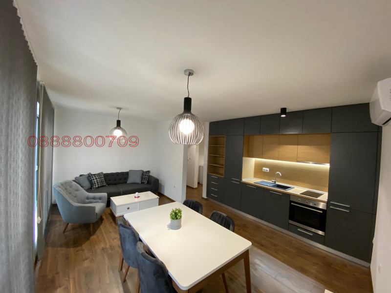 Издаје се  2 спаваће собе Варна , Центар , 90 м2 | 70620099 - слика [2]