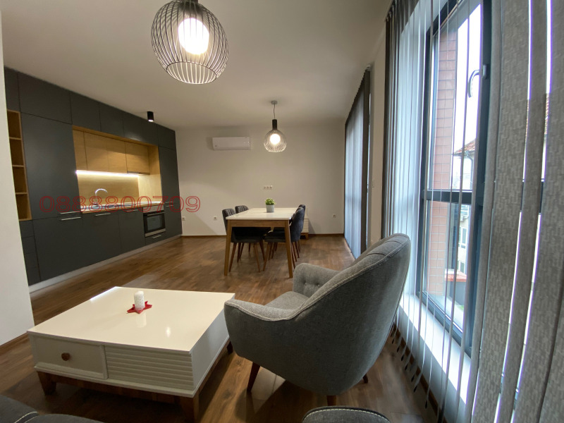Издаје се  2 спаваће собе Варна , Центар , 90 м2 | 70620099 - слика [5]