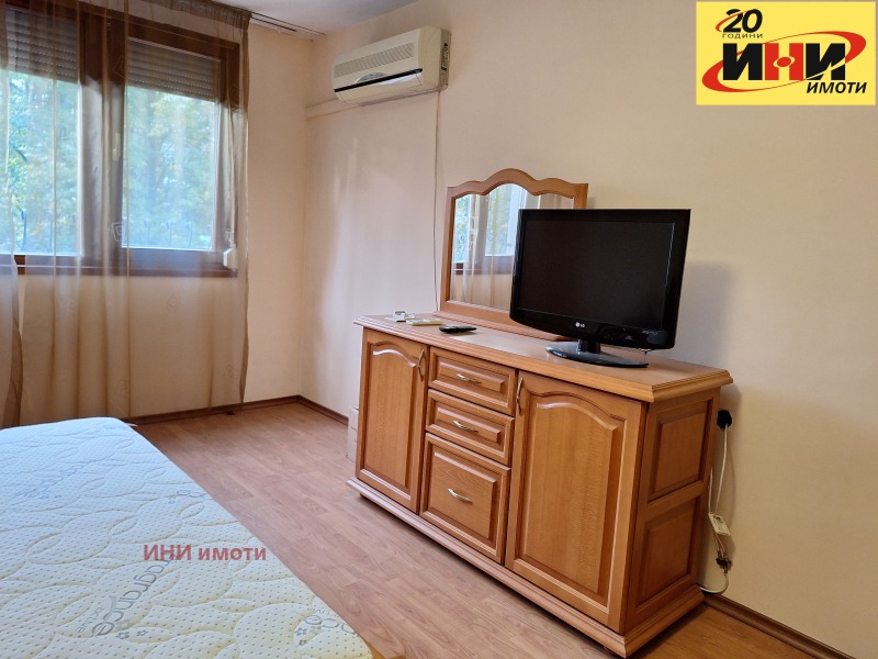Vuokrattavana  1 makuuhuone Ruse , Širok tsentar , 76 neliömetriä | 89111438 - kuva [10]