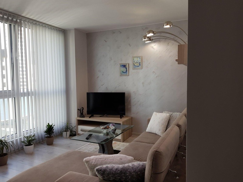 Til leje  2 soveværelser Plovdiv , Tsentar , 103 kvm | 53769449 - billede [4]