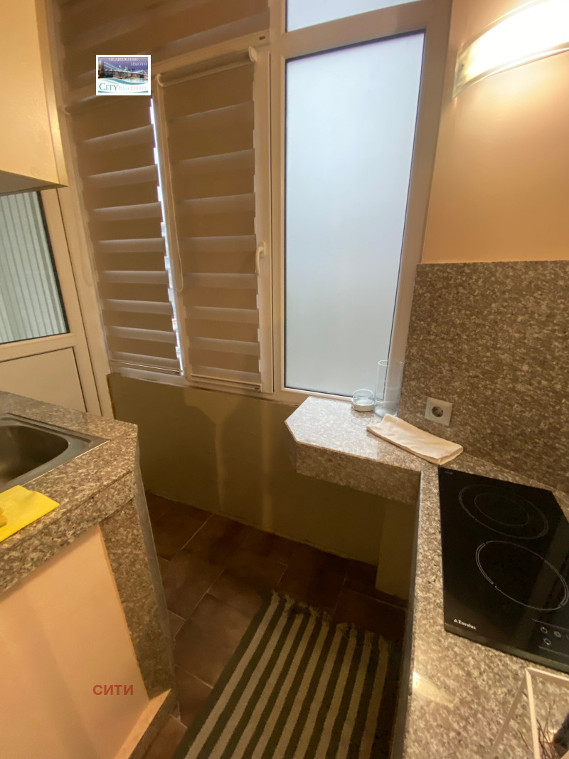 Дава под наем 3-СТАЕН, гр. Пловдив, Център, снимка 9 - Апартаменти - 52687130