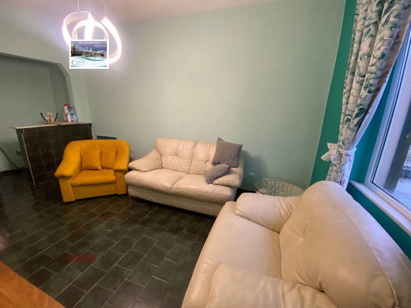 Дава под наем 3-СТАЕН, гр. Пловдив, Център, снимка 13 - Апартаменти - 52687130