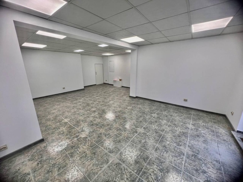 Дава под наем  Магазин град Бургас , Център , 46 кв.м | 91614492 - изображение [3]