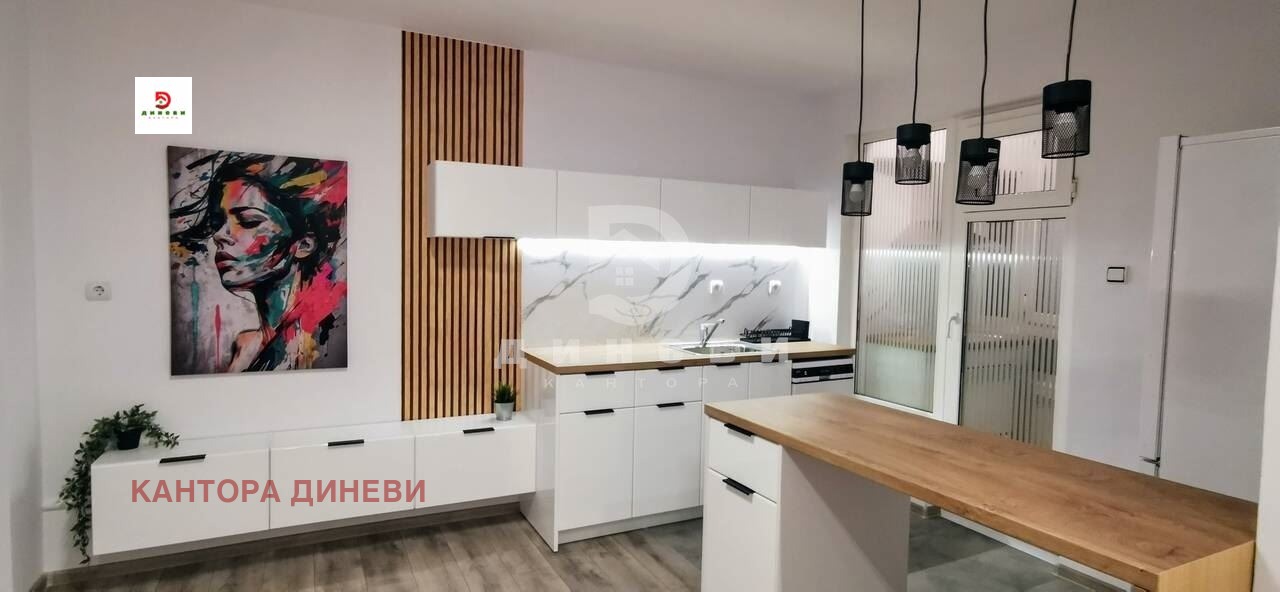 Дава под наем 3-СТАЕН, гр. Пловдив, Център