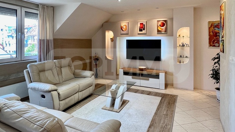 Под наем 3-СТАЕН, град Варна, Операта • 900 € / 1760.25 лв. • 92318889 1