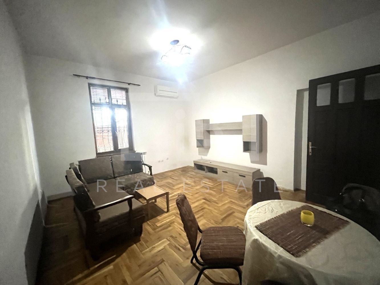 Дава под наем 3-СТАЕН, гр. София, Център, снимка 2 - Апартаменти - 56371645