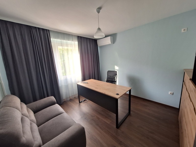 Zu vermieten  1 Schlafzimmer Sofia , Serdika , 77 qm | 41368241 - Bild [2]