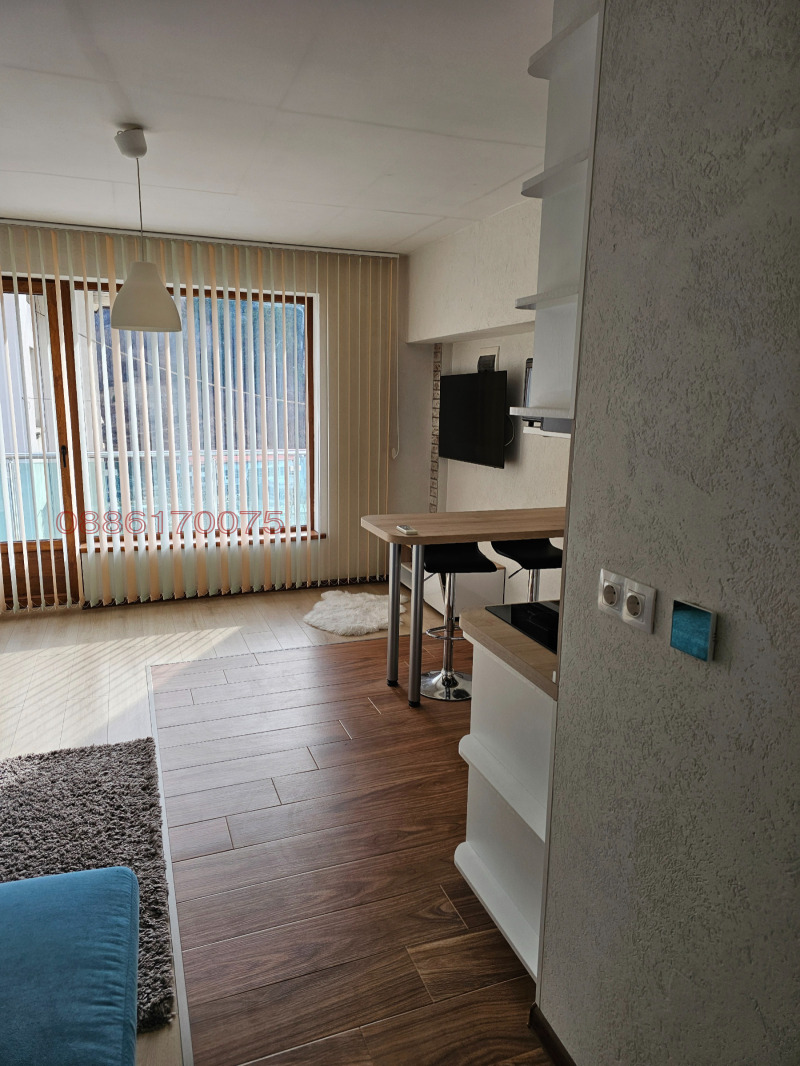 Дава под Наем 1-СТАЕН в град Смолян, Стар център - 30 кв.м / 230 € » 449.84 лв.